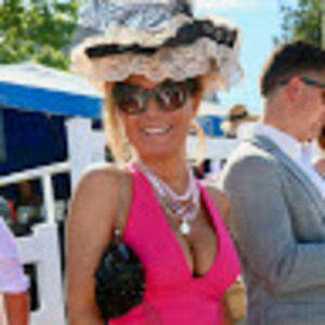 Meet your Posher, Huriye